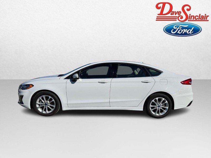 Ford Fusion Vehicle Image 10