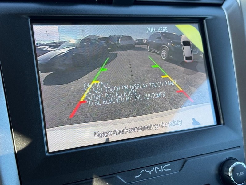 Ford Fusion Vehicle Image 22