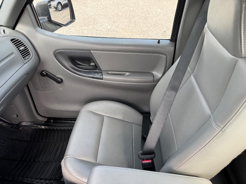 Ford Ranger Vehicle Image 14
