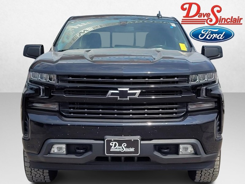 Chevrolet Silverado 1500 Vehicle Image 02