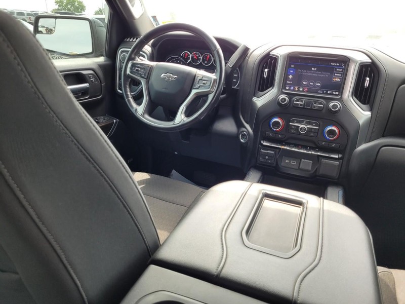 Chevrolet Silverado 1500 Vehicle Image 14