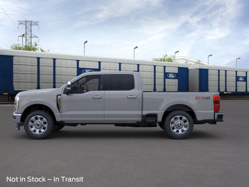 Ford Super Duty F-250 SRW Vehicle Image 04