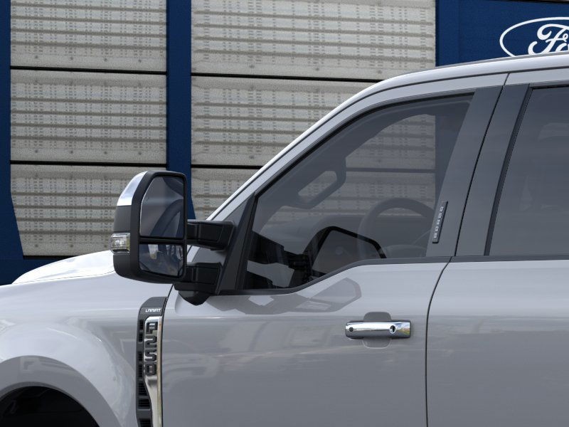 Ford Super Duty F-250 SRW Vehicle Image 22