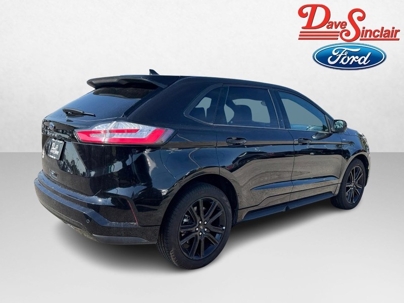 Ford Edge Vehicle Image 07