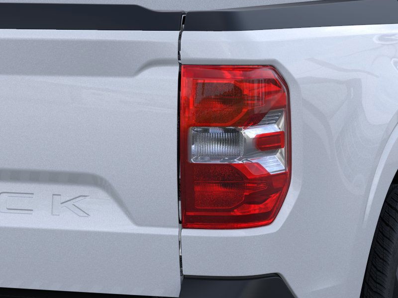 Ford Maverick Vehicle Image 24