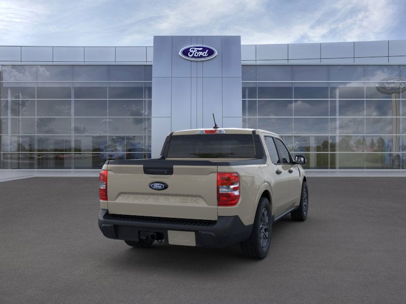 Ford Maverick Vehicle Image 10
