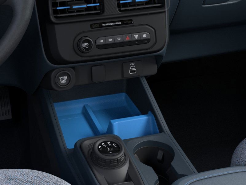 Ford Maverick Vehicle Image 18