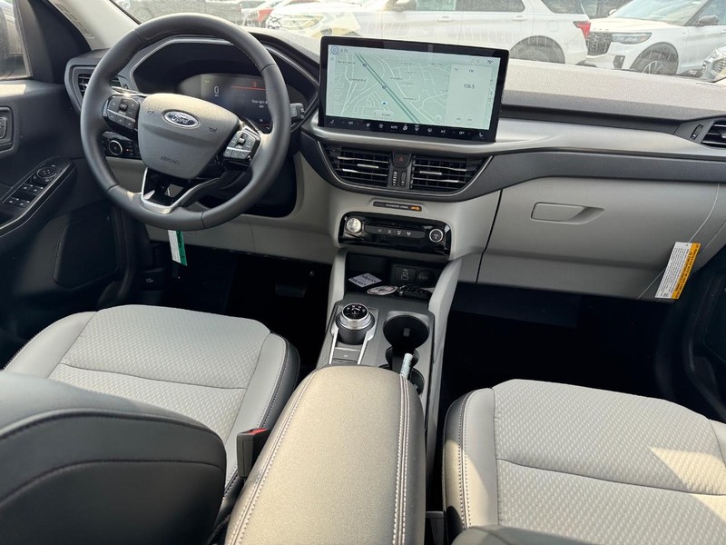 Ford Escape Vehicle Image 14