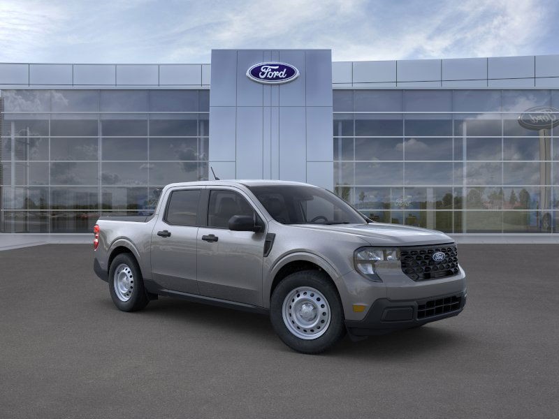 Ford Maverick Vehicle Image 09