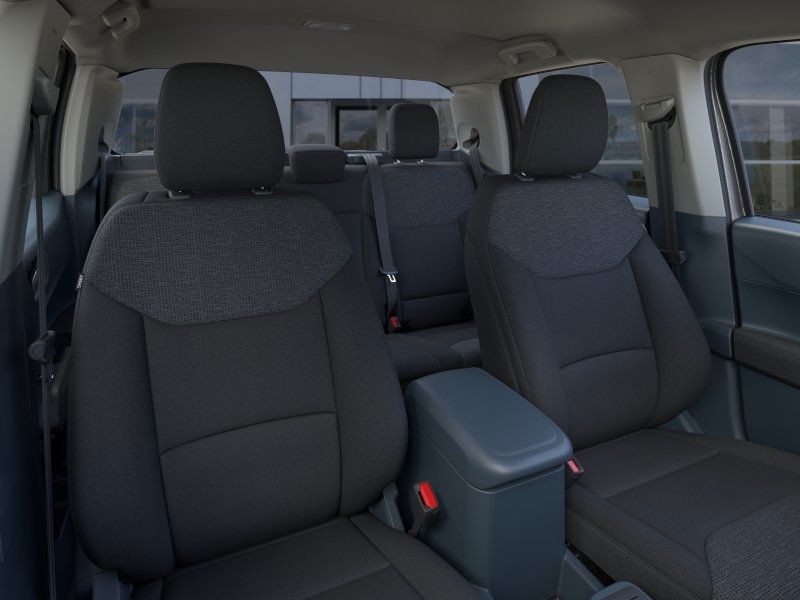 Ford Maverick Vehicle Image 12