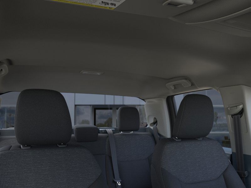 Ford Maverick Vehicle Image 14