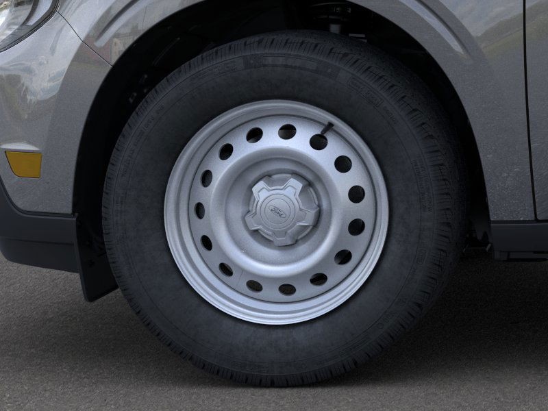 Ford Maverick Vehicle Image 22