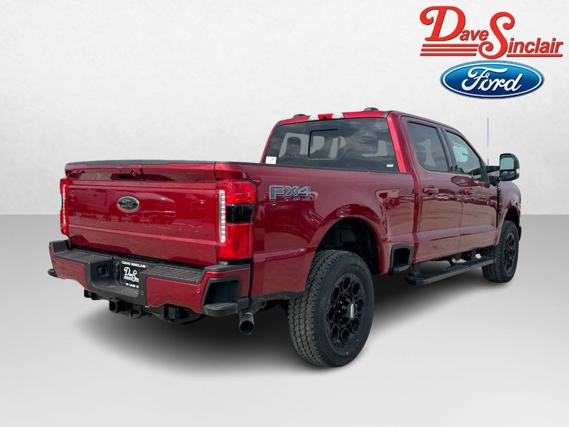 Ford Super Duty F-250 SRW Vehicle Image 07