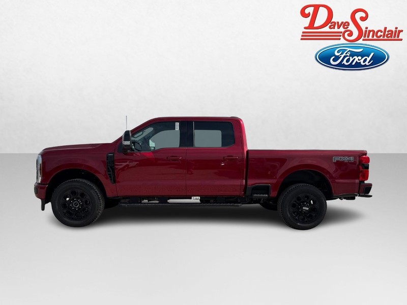 Ford Super Duty F-250 SRW Vehicle Image 10