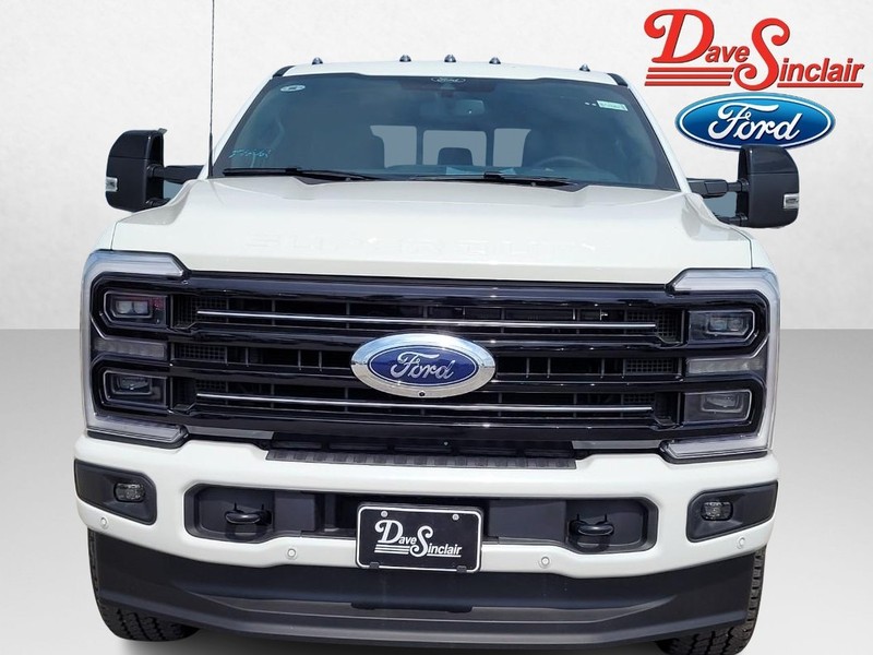 Ford Super Duty F-250 SRW Vehicle Image 02