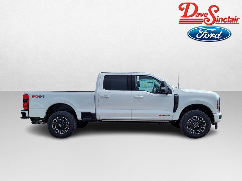 Ford Super Duty F-250 SRW Vehicle Image 05