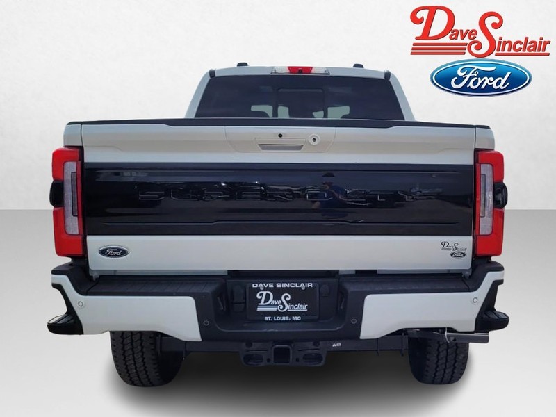Ford Super Duty F-250 SRW Vehicle Image 08