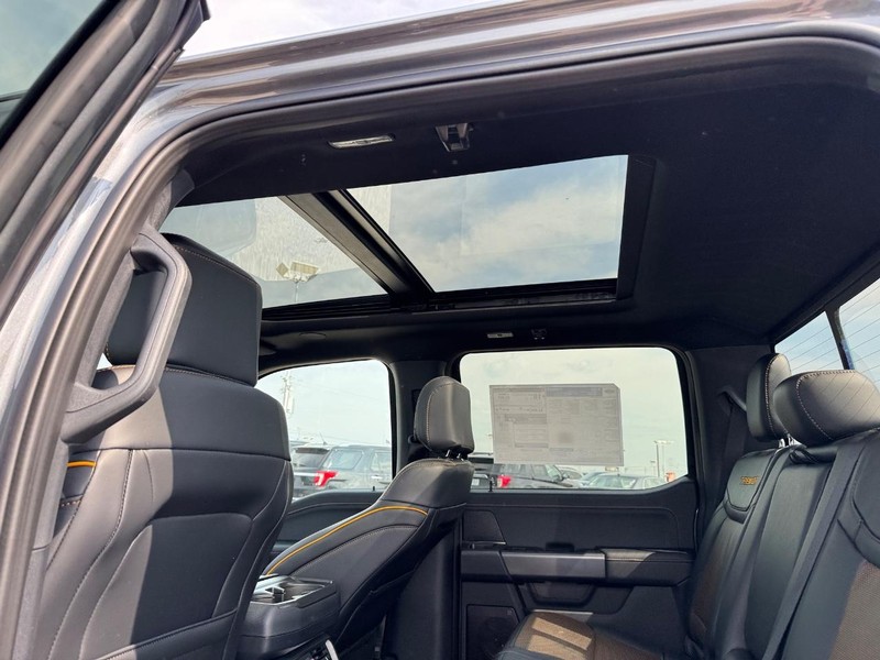 Ford F-150 Vehicle Image 13