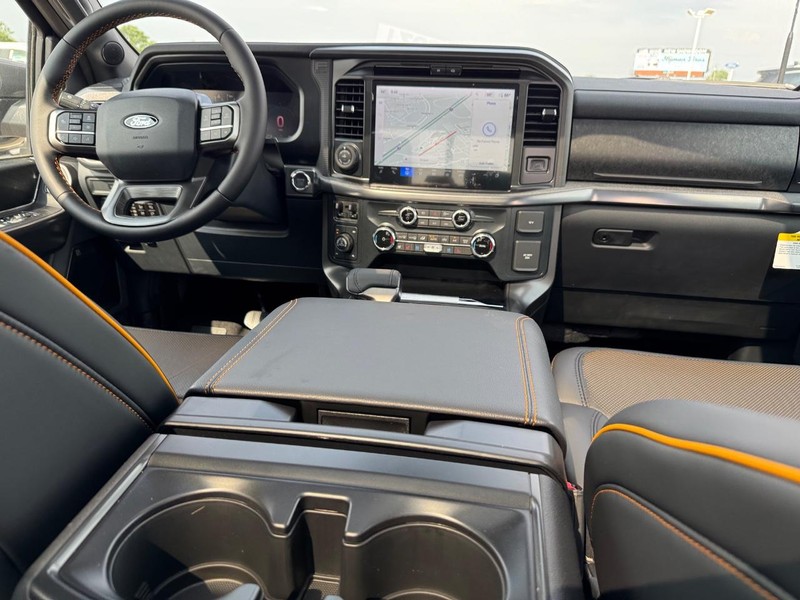 Ford F-150 Vehicle Image 15