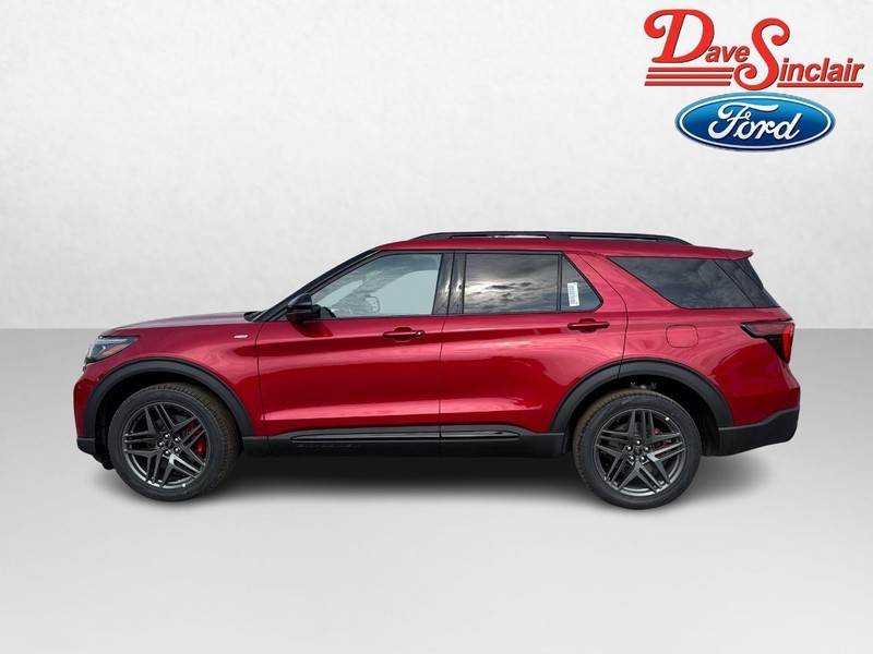Ford Explorer Vehicle Image 10
