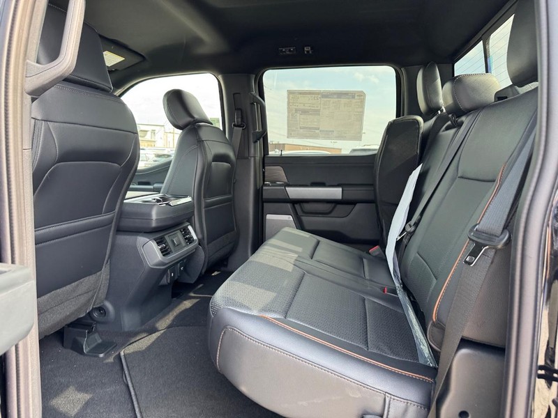 Ford F-150 Vehicle Image 12
