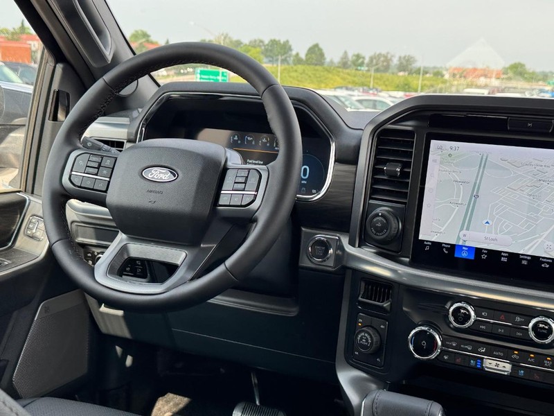 Ford F-150 Vehicle Image 15