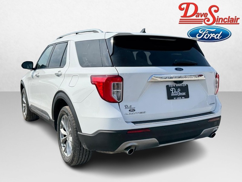 Ford Explorer Vehicle Image 09