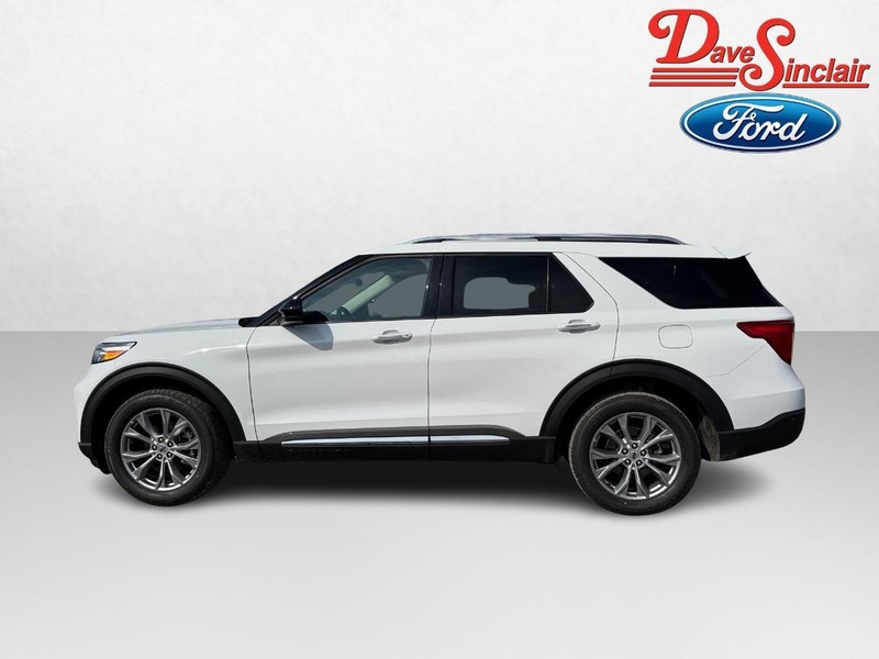 Ford Explorer Vehicle Image 10