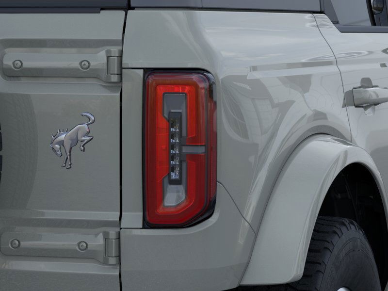 Ford Bronco Vehicle Image 25