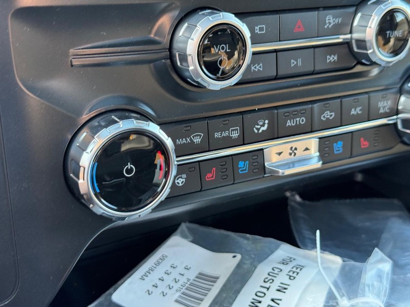 Ford F-150 Vehicle Image 26