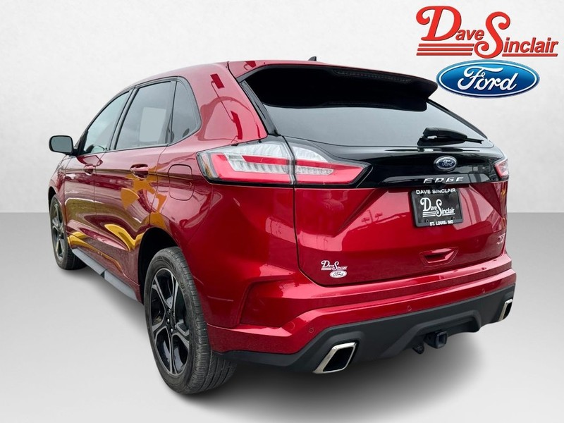 Ford Edge Vehicle Image 09