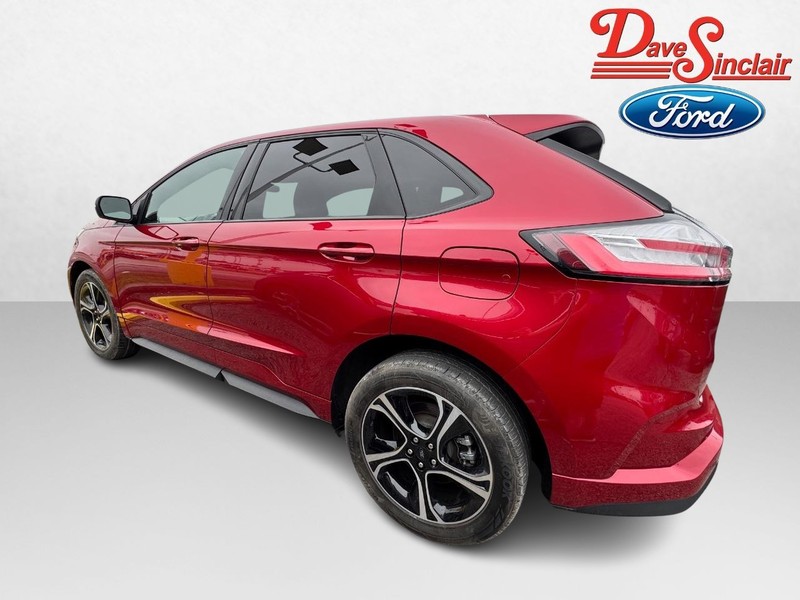 Ford Edge Vehicle Image 10