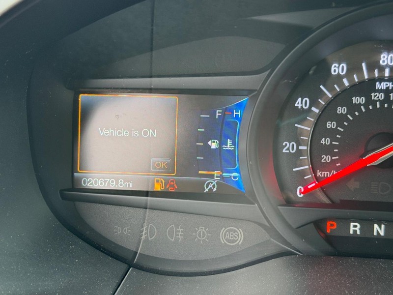 Ford Edge Vehicle Image 25