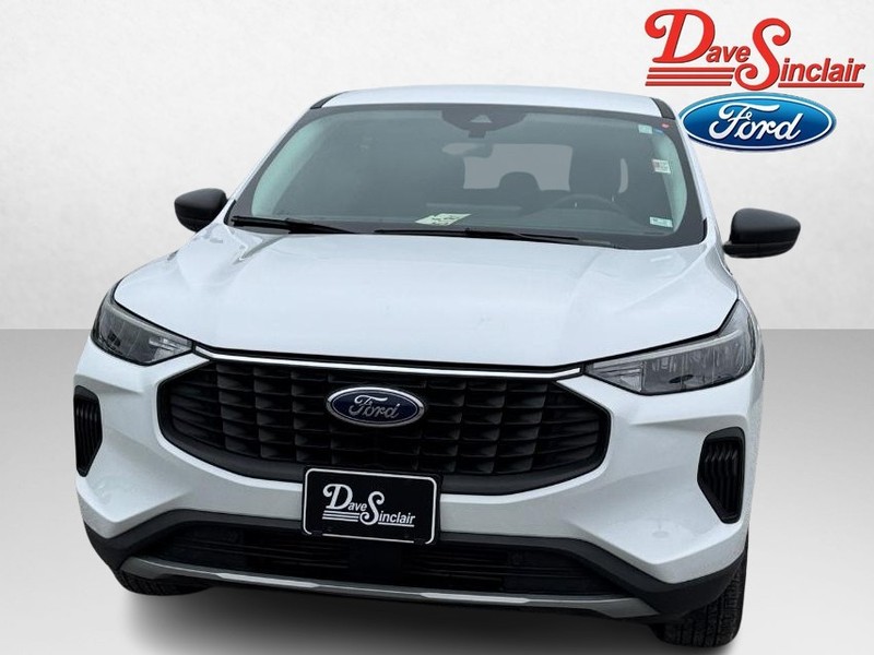 Ford Escape Vehicle Image 02