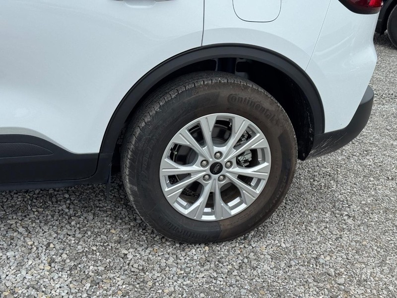 Ford Escape Vehicle Image 11