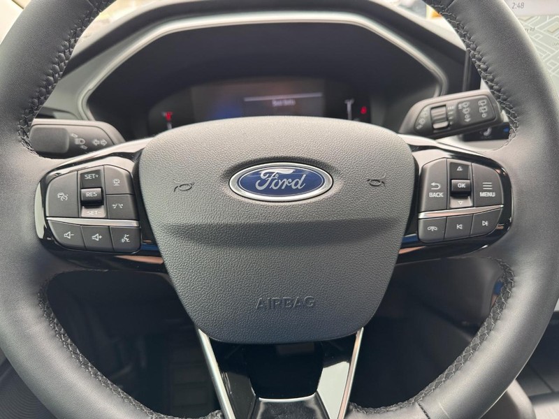 Ford Escape Vehicle Image 19