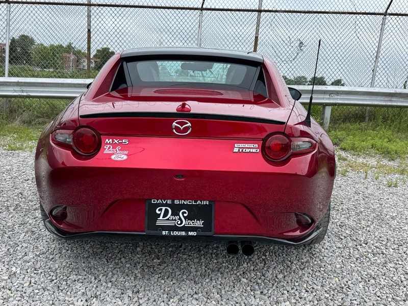 Mazda MX-5 Miata RF Vehicle Image 08