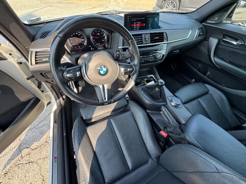 BMW M2 Vehicle Image 14