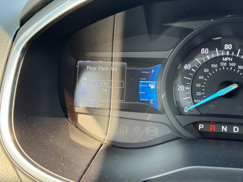 Ford Edge Vehicle Image 25