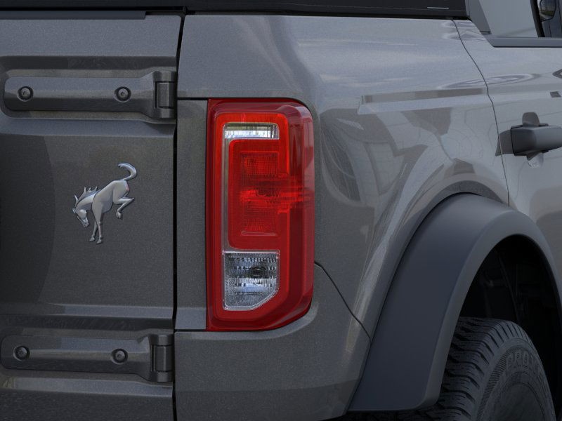 Ford Bronco Vehicle Image 25
