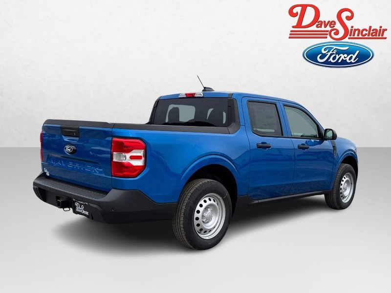 Ford Maverick Vehicle Image 08