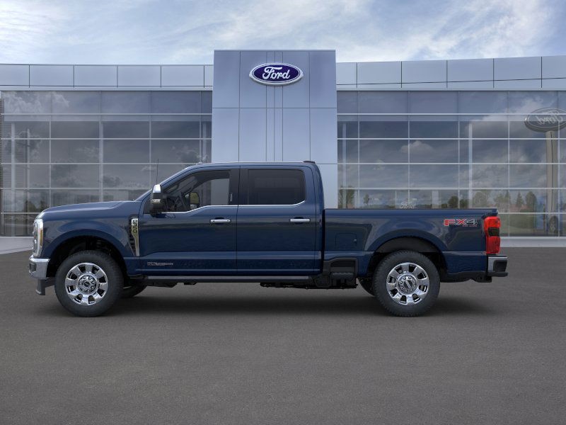 Ford Super Duty F-350 SRW Vehicle Image 04