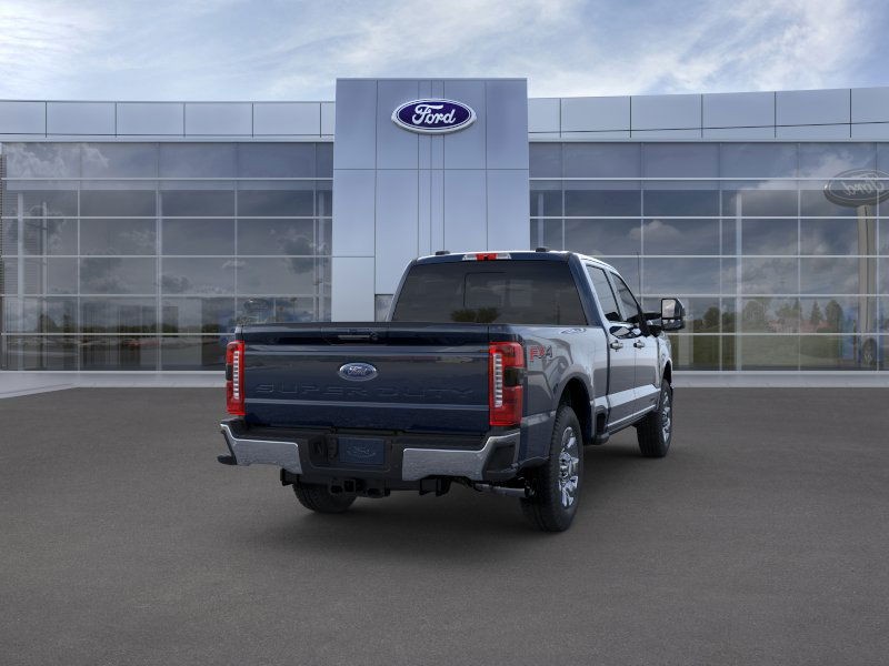 Ford Super Duty F-350 SRW Vehicle Image 10