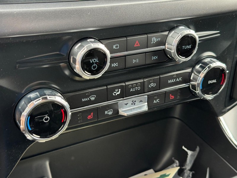 Ford F-150 Vehicle Image 24