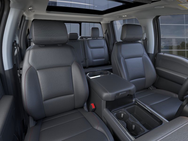 Ford Super Duty F-350 SRW Vehicle Image 12