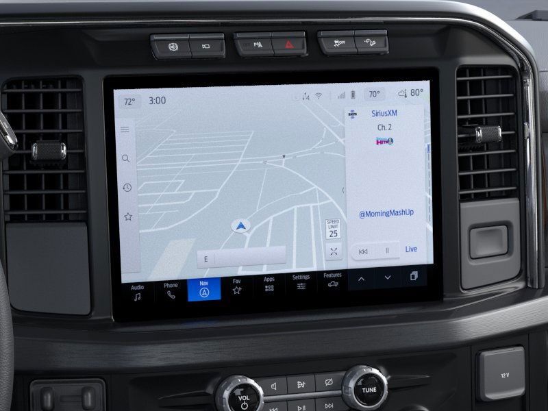 Ford Super Duty F-350 SRW Vehicle Image 16