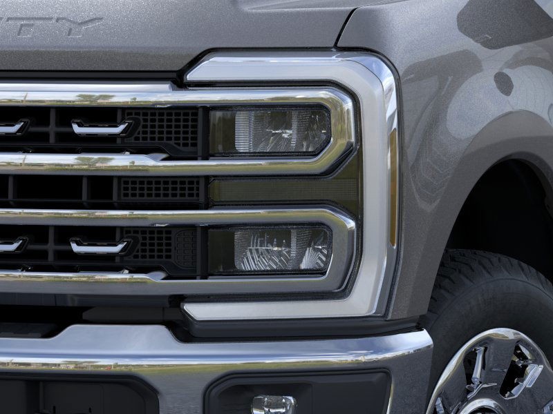 Ford Super Duty F-350 SRW Vehicle Image 20