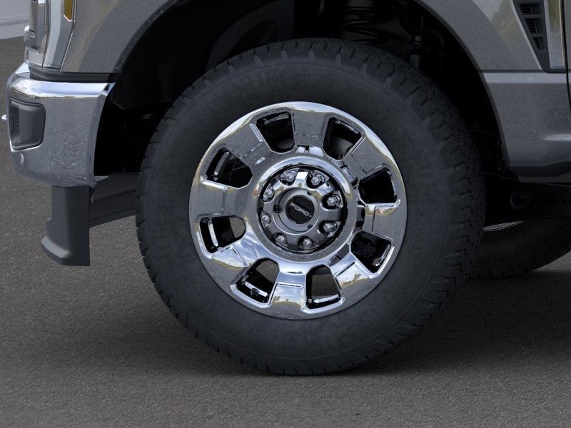 Ford Super Duty F-350 SRW Vehicle Image 21