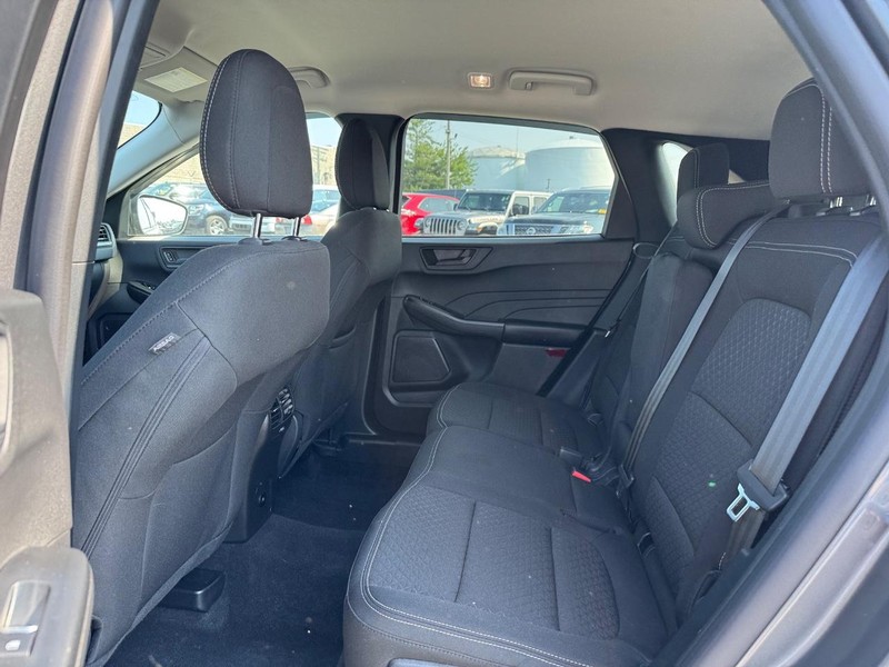 Ford Escape Vehicle Image 12
