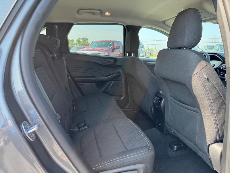 Ford Escape Vehicle Image 13